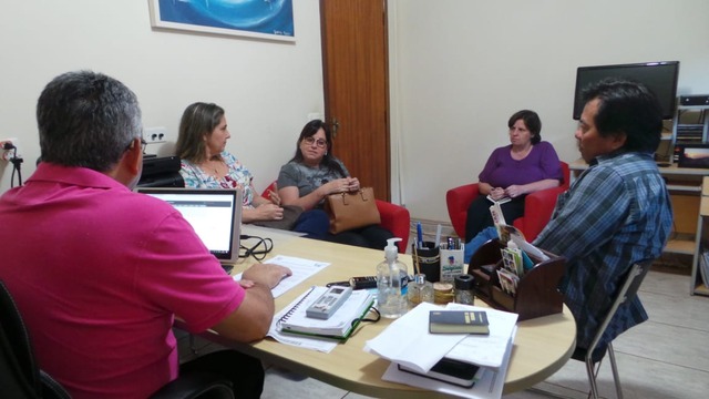Sensibilizados depois da notícia do câncer de um amigo, um grupo de três-lagoenses decidiu arregaçar as mangas e tentar ajudar o Hospital de Base de São José do Rio Preto. O grupo visitou o Perfil News para falar do evento (Foto:Marcia Hellen)