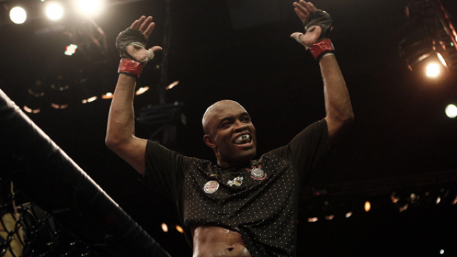 Lesão afasta Anderson Silva do octógono até o ano que vem Destaque do UFC Rio, ''Spider'' deve retornar no início de 2012 (Foto: Antonio Lacerda/EFE)