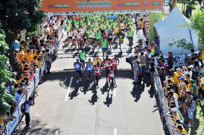 Volta das Nações 2013 supera ano passado em participantes A exemplo do ano passado, os chips de cronometragem somente serão entregues aos inscritos nas provas de 21 km e 10 km (Foto: Divulgação / Assecom)