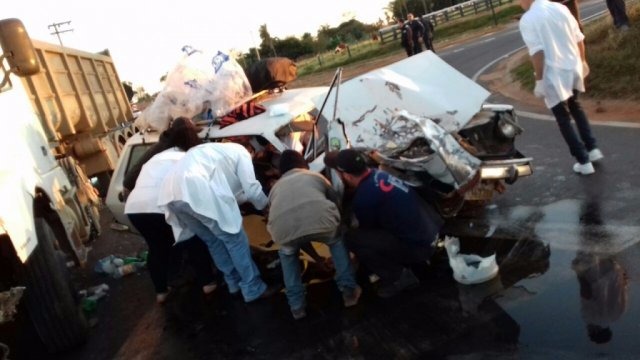 Acidente foi na manhã deste sábado na BR-158. (Foto: Da Hora Bataguassu)