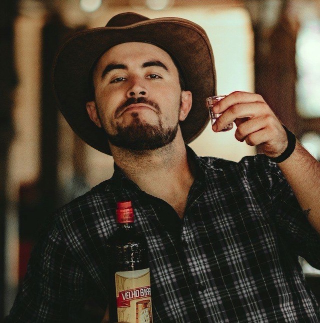 Marcus Cirillo faz hoje show de stand up comedy em Três Lagoas O show será dia 20/04 as 19:00 horas no anfiteatro da UFMS (Foto/Divulgação)