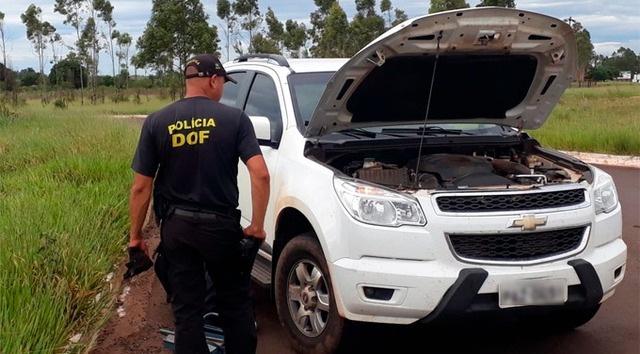 DOF recupera camionete furtada em Brasília O condutor disse que foi contratado para trazer a camionete de Goiânia (GO) até a cidade de Ponta Porã (Foto/Assessoria)