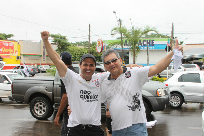 Dois grandes amigos e corinthianos roxo: Liano e Ricardo Ojeda