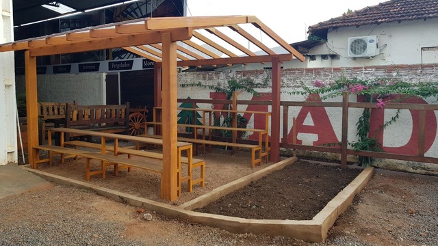 O espaço verde já está quase concluído, faltando apenas a aplicação das plantas e ornamentação (Foto: Ricardo Ojeda)