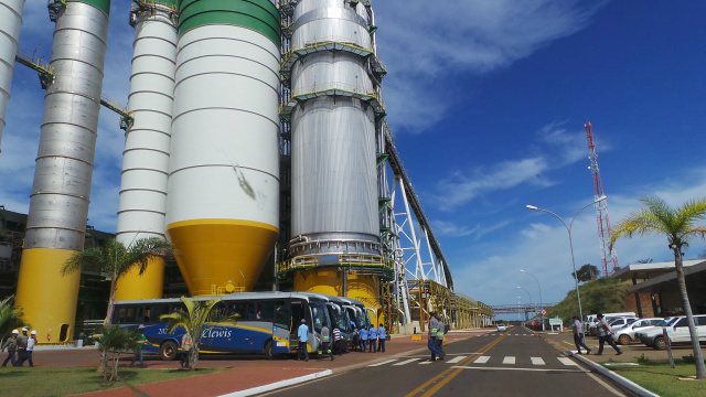 Eldorado abre as portas ao Perfil News e mostra cronograma do Projeto Vanguarda 2.0 Durante quase o dia inteiro, a equipe percorreu as instalações da fábrica e do empreendimento que está sendo construído ao custo de R$ 8 bilhões, maior investimento privado do Brasil, aplicado pelo grupo J&F (Foto: Ricardo Ojeda)