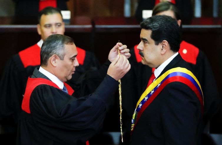 Em declaração conjunta, OEA diz que mandato de Maduro é ilegítimo Maduro assume segundo mandato como presidente venezuelano - Carlos Garcia Rawlins/Reuters/Direitos Reservados