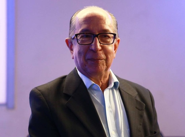 Governo estuda redução de encargos sobre salário e descarta CPMF Foto: Reprodução Twitter