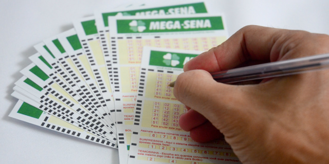 Mega-Sena pode pagar R$ 2 milhões nesta quinta-feira (Foto: Divulgação)