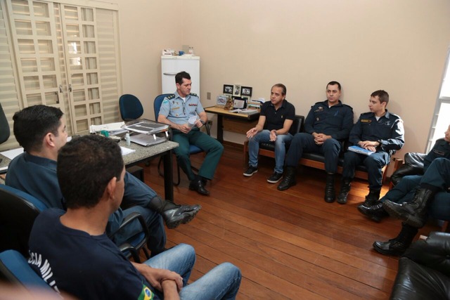 Deputado Coronel David visita 9º Batalhão da PM e elogia redução da criminalidade no Prosa e Segredo Foto/Assessoria