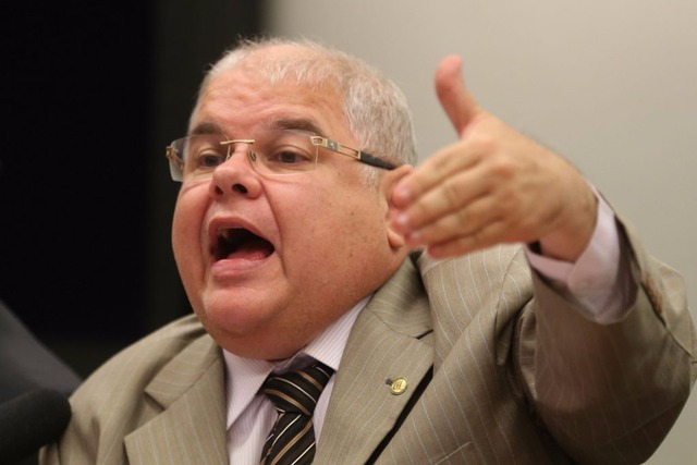 Polícia Federal leva malotes do gabinete do deputado Lúcio Vieira Lima Deputado Lúcio Vieira Lima (PMDB-BA). (Foto:Arquivo/Agência Brasil)