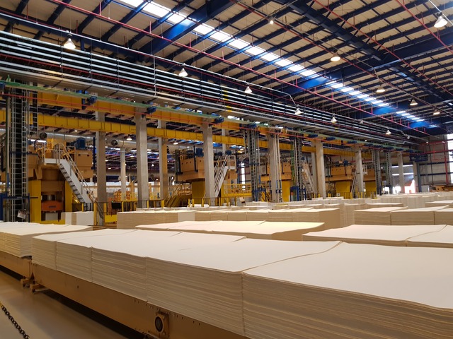 Fábricas de papel e celulose respondem por 11 mil empregos diretos em Três Lagoas A Unidade da Fibria em Três Lagoas tem capacidade de produção de 3,25 milhões de toneladas de celulose por ano, o que faz da operação da Fibria no Mato Grosso do Sul uma das maiores fábricas de celulose do mundo (Foto: Ricardo Ojeda)