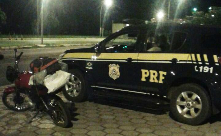 PRF recupera motocicleta furtada em Brasilândia (MS). (Foto: PRF)