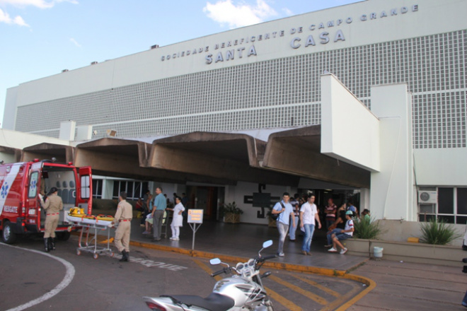 CPI da Saúde em MS visita Santa Casa da Capital A visita foi durante diligência da Comissão Parlamentar a qual apura possíveis irregularidades nos repasses do SUS (Foto: Divulgação/Assecom)