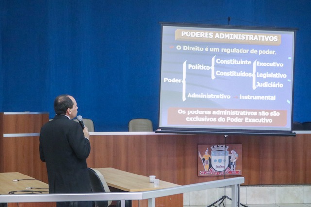 Curso inclui ainda um tira dúvidas sobre as atribuições de poderes (Foto/Assessoria)