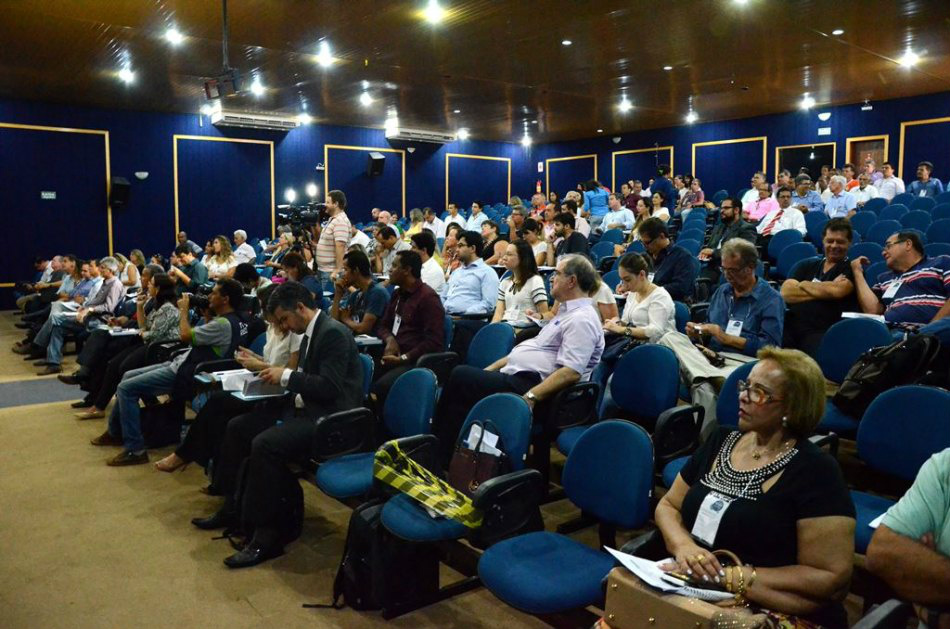 A prefeita Marcia Moura (PMDB) participou da apresentação do Seminário de Diagnósticos do programa Iniciativa Cidades Emergentes e Sustentáveis (ICES). (Foto: Assessoria)