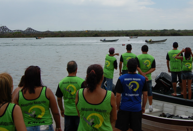 Mesmo sem apoio da prefeitura, 10º Arrancadão de Barcos vai acontecer em TL Eventos anteriores teve disputa acirrada entre os pilotos que inclusive contou com o apoio de torcida organizada (Foto; Ricardo Ojeda/Arquivo)