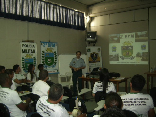 PM realiza palestra na Semana Nacional do Trânsito em Três Lagoas O objetivo é repassar informações importantes a população e cada vez mais reduzir o numero de acidentes na cidade. (Foto: Divulgação/2° BPM)