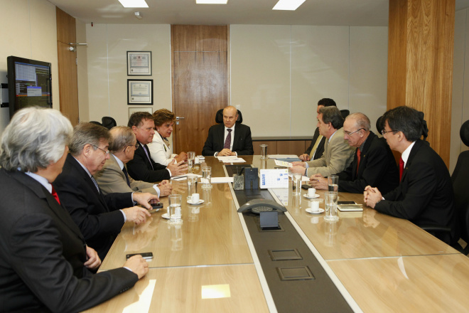 Mantega garante mais dinheiro para investimento em MS Mato Grosso do Sul teve garantido R$ 1,2 bilhão para investimentos em projetos nas áreas empresarial e rural (Foto: Divulgação/Assecom)