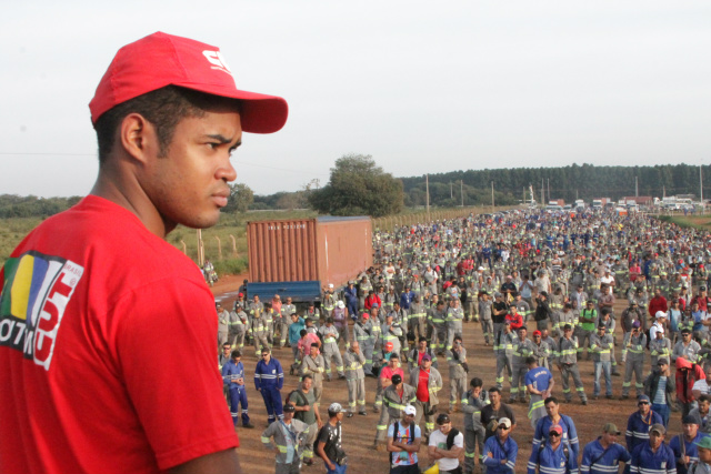 Desvio de dinheiro nas gestões Força e CUT desestabiliza Sintricom o ex-líder sindical, Gilsão Frazão tece ascensão rápida, mas desvio de recursos da entidade o tornou foragido da justiça (Foto: Ricardo Ojeda/arquivo)