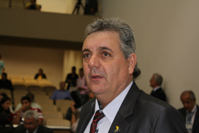 Segundo o deputado Angelo Guerreiro, com o aumento do efetivo, irá contribuir no cumprimento de denúncias e requisições que são enviados ao Batalhão da PMA. (Foto: Assessoria)