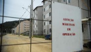 CGU: maioria dos imóveis do Minha Casa, Minha Vida têm defeitos de construção No ano passado, foram gastos R$ 6,9 bilhões com o Programa Minha Casa, Minha Vida Tomaz Silva/Agência Brasil