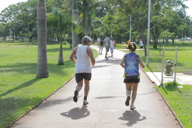 Prefeitura e Fibria realizam revitalização da pista de caminhada da Lagoa Maior O projeto trará melhor qualidade de vida e de uso para a população que pratica exercícios no local (foto: Perfil News)