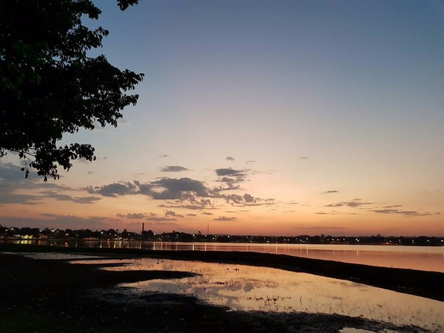 Sem chuva e com muito calor, tempo segue seco em Três Lagoas O sol predominará hoje na cidade (Foto/Ricardo Ojeda)
