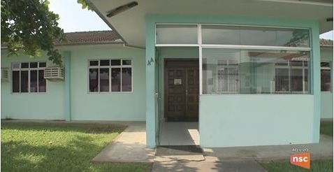 Homem é preso em flagrante com criança de 9 anos em quarto de motel em Idaial
