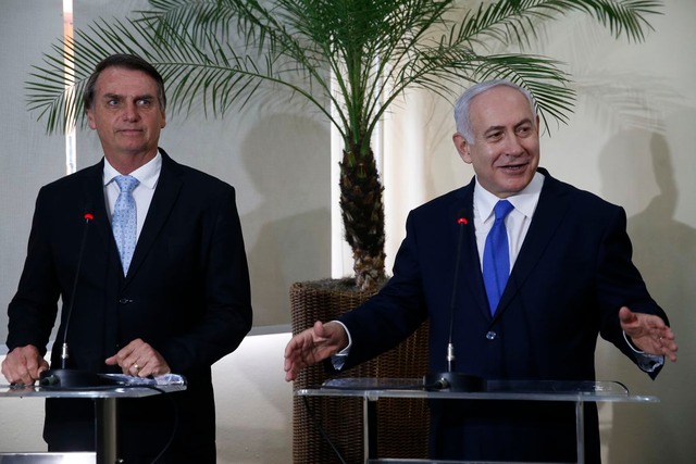 Bolsonaro concede Ordem Nacional do Cruzeiro do Sul a Netanyahu