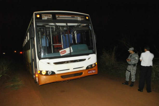 Morte aconteceu na noite de ontem, em Dourados (Foto: Osvaldo Duarte / Dourados News)