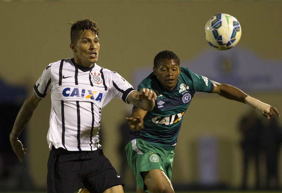Corinthians joga contra o time Chapecoense. (Foto: Divulgação)