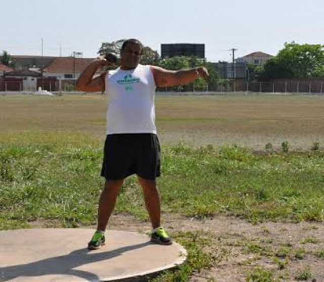 Atleta de Três Lagoas se destaca no lançamento de disco e arremesso de peso Gustavo vem se destacando dentre os atletas lançadores de disco e arremessadores de peso (Foto: Divulgação)