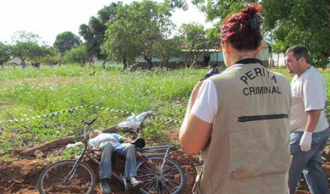 Segundo as equipes que estiveram no local, a óbito teria acontecido de causas naturais (Foto: Perfil News)