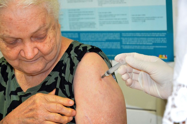 Saúde se prepara para o “Dia D” de vacinação contra a gripe Idosos com mais de 60 anos pertencem ao primeiro grupo prioritário a ser vacinado