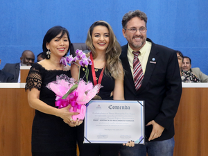 Professores são homenageados na Câmara Municipal