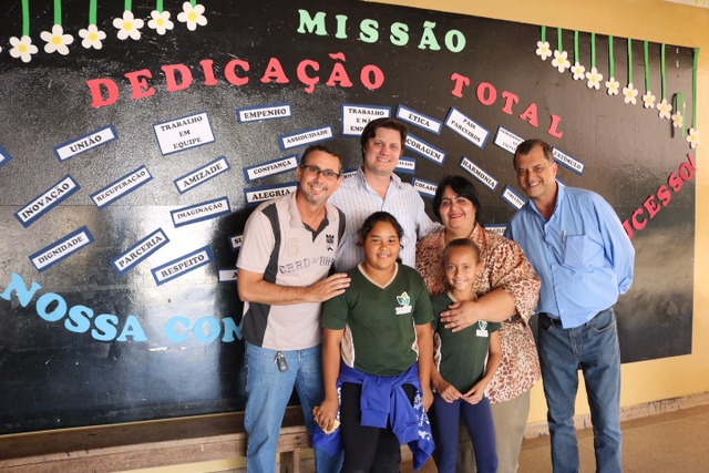 Vereador André solicita pela comunidade escolar de Três Lagoas Vereador André solicita pela comunidade escolar de Três Lagoas