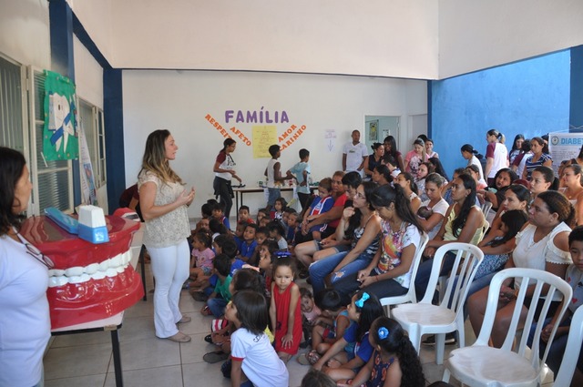 CEI Guanabara de Três Lagoas realiza programação especial de Dia das Mães voltado para a família Direção acredita que o tema retrata com mais fidelidade a vida das crianças (Foto/Assessoria)