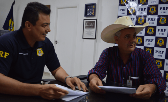 Superintendente da PRF e Prefeito reúnem-se para acertar o inicio das obras da nova Delegacia de Três Lagoas Foto/Prf MS