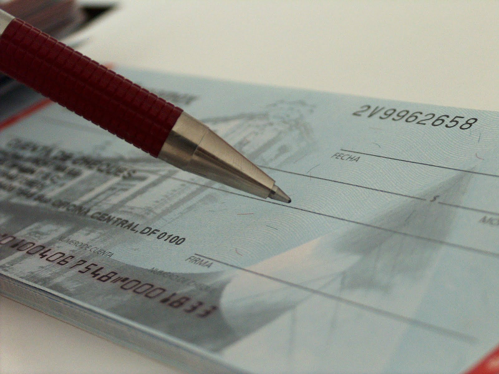 O percentual de cheques devolvidos por ausência de fundos subiu para 2,26% em abril. (Foto: Assessoria)