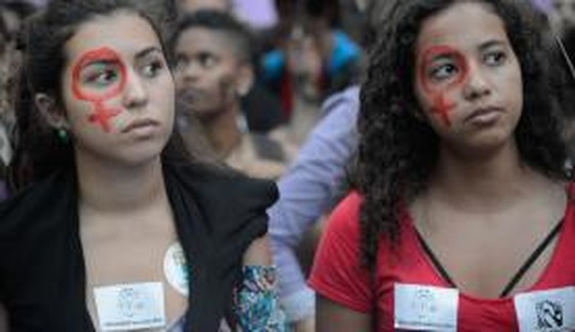Taxa de feminicídios no Brasil é a quinta maior do mundo Segundo a Organização Mundial da Saúde, o número de assassinatos de mulheres chega a 4,8 para cada 100 mil mulheres (Foto Fernando Frazão/Agência Brasil)
