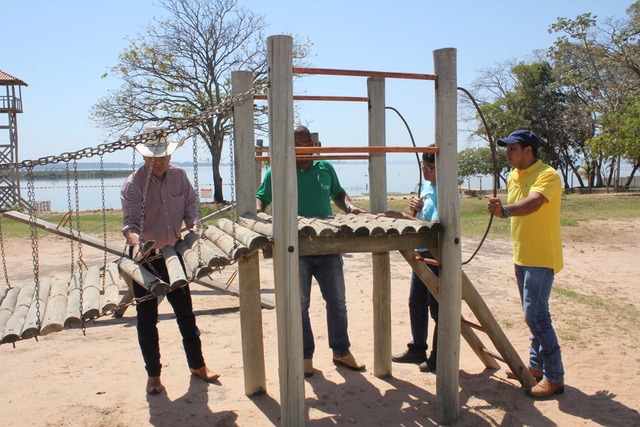 Prefeito e vereadores vistoriam Balneário de Três Lagoas A reunião no Balneário aconteceu ontem (Foto/Assessoria)