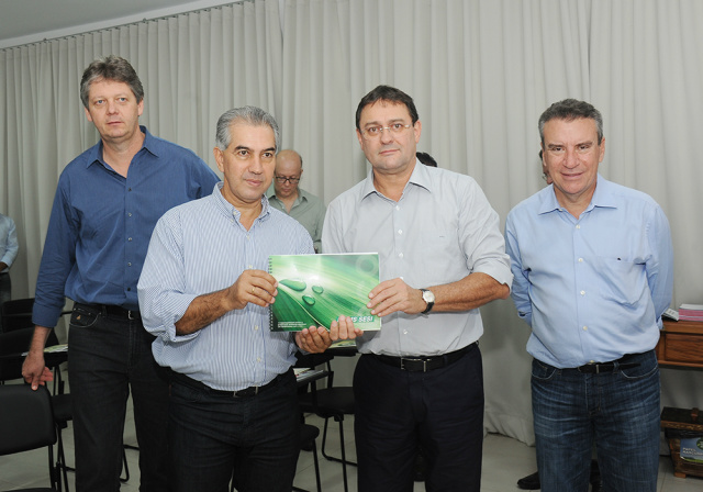 Sérgio Longen salientou que a visita do governador reafirma o compromisso do Estado com a gestão socioambiental nas empresas. (Foto: Assessoria)