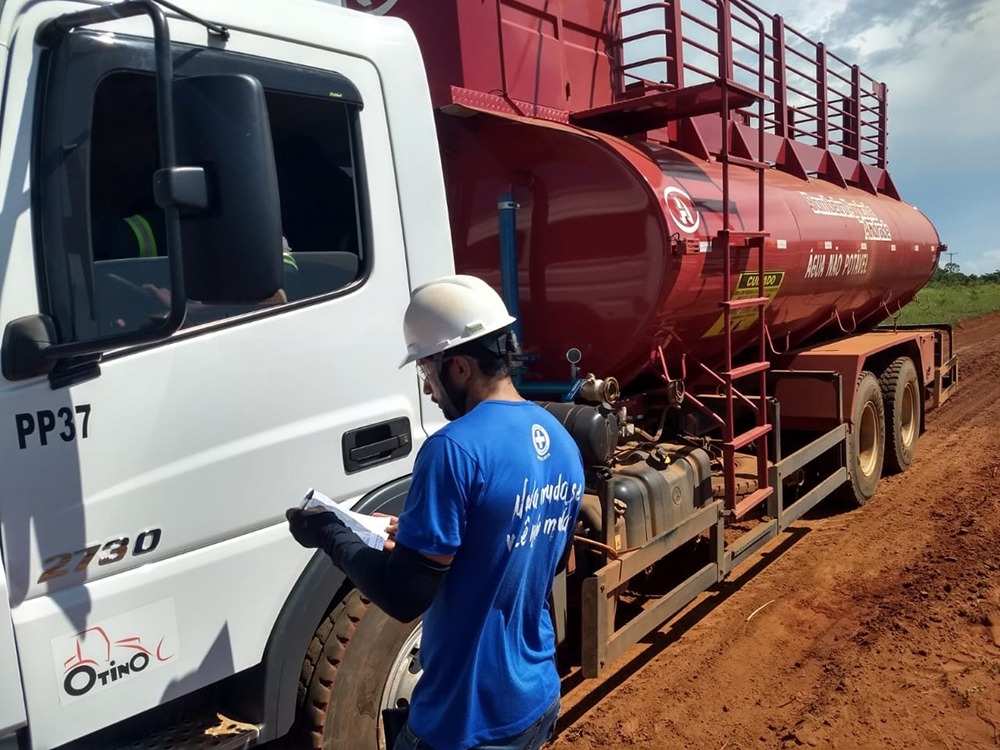 Empresas fornecedoras de Três Lagoas qualificadas pelo PQF venderam R$ 246 milhões para a Suzano em 2018 Marcos Antônio Barbosa, proprietário da empreiteira Otino, oferece serviços de terraplenagem e participa há sete anos do PQF Foto: Divulgação