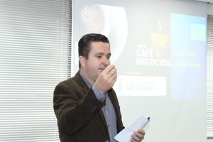 Edmilson Verati, presidente da Associação dos Supermercados, alerta sobre risco de desabastecimento depois de sábado. Foto: Divulgação AMAS