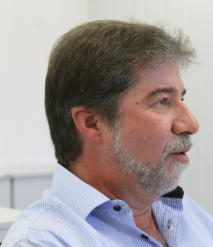 Na contramão da crise, Fibria investe R$ 8,7 bilhões na expansão da fábrica de Três Lagoas Na contramão da crise, Fibria investe R$ 8,7 bilhões na expansão da fábrica de Três Lagoas