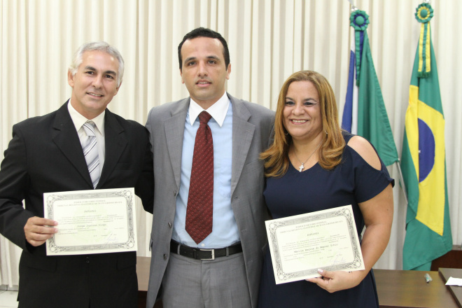 Prefeito eleito Jorge Diogo e vice-prefeita eleita Márcia Amaral recebeu a diplomação
Foto: Divulgação
 