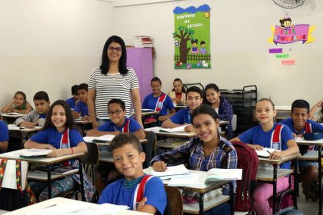 Prefeitura de Três Lagoas convoca candidatos aprovados para professores em caráter temporário para 2019