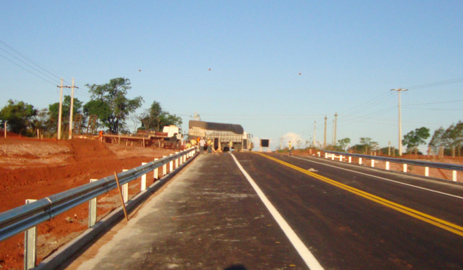 Desvio da rodovia BR - 262, próximo à Três Lagoas será liberado às 08 horas de terça-feira, 25 (Foto: Ricardo Ojeda)
