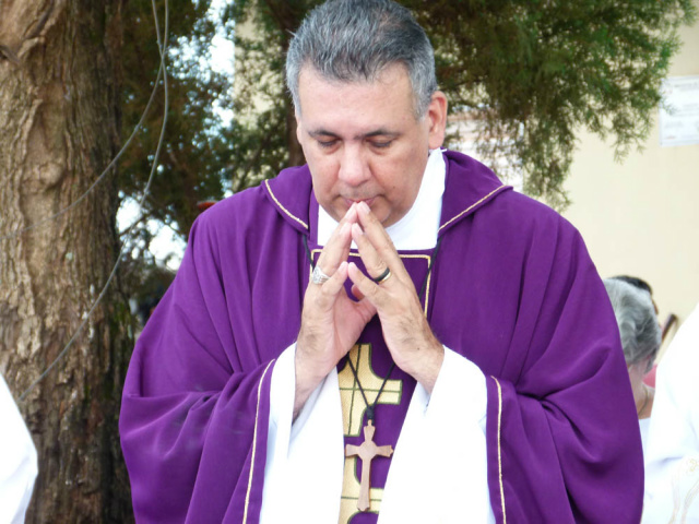 Dom Luiz Gonçalves Knupp comemora um ano desde a sua ordenação como bispo da Diocese de Três Lagoas. (Foto: Assessoria)