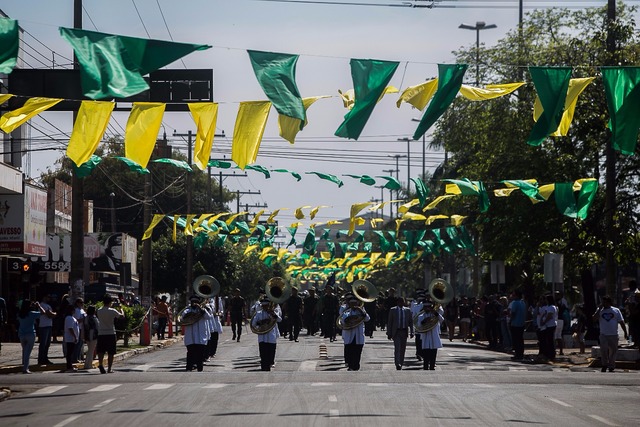 Três Lagoas comemora o 7 de Setembro com desfile cívico O desfile teve a abertura da Banda Marcial Cristo Redentor (Foto: Ygor Andrade / Perfil News)